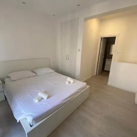 1-Bedroom Duplex 100M By The Sea Limassol Exterior photo